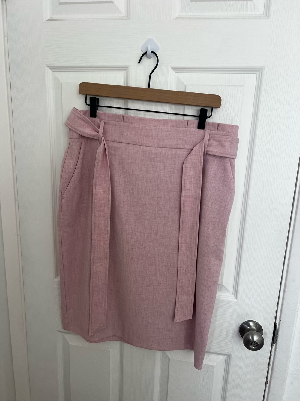 Ann Taylor Blush Pink Tie-Waist Pencil‎ Skirt
